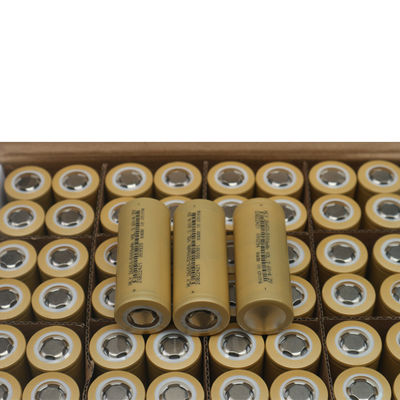 5000mAh 26650 Tarief van de de Batterij het Navulbare Hoge Lossing van het 3,6 Voltlithium