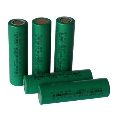 Navulbaar Lithium Ion Bright Light Torch Battery 18650 3.6V 2500mAh