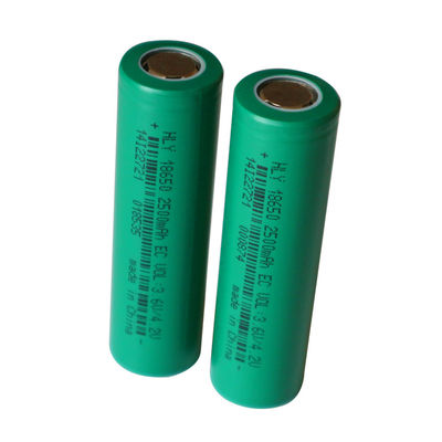 Navulbaar Lithium Ion Bright Light Torch Battery 18650 3.6V 2500mAh